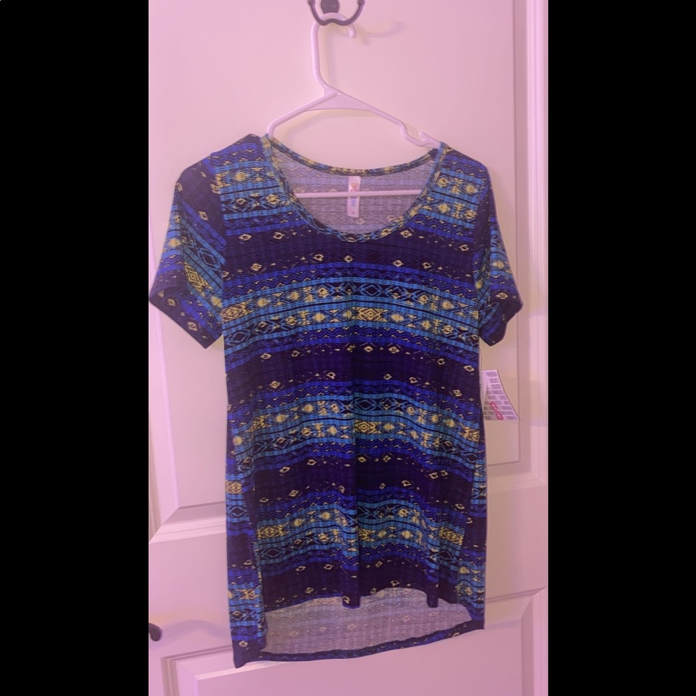 LuLaRoe top